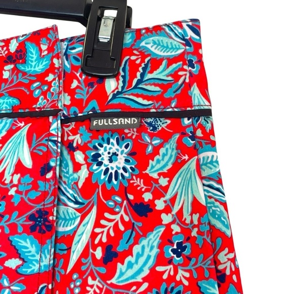 Fullsand Red and blue floral skort size XL.
Beach wear, vacation, pool - Picture 2 of 13